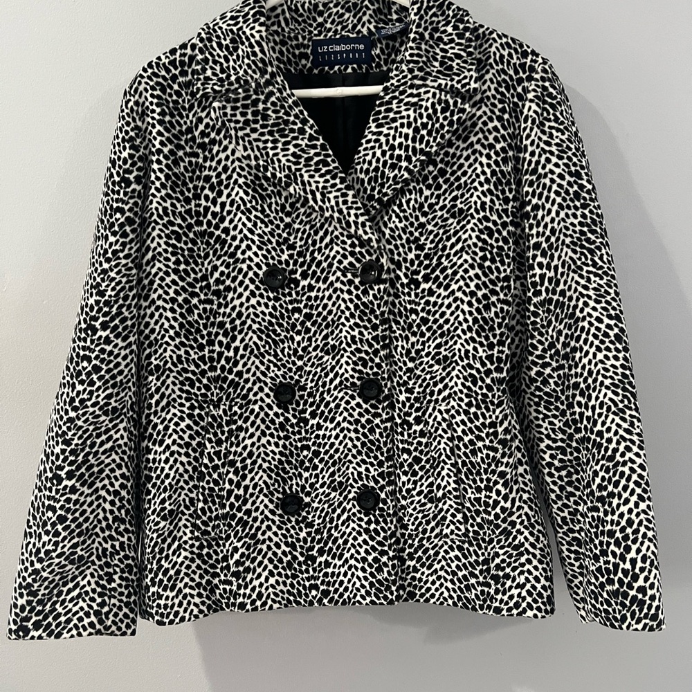 Liz Claiborne Black and White Animal Patterned Coat